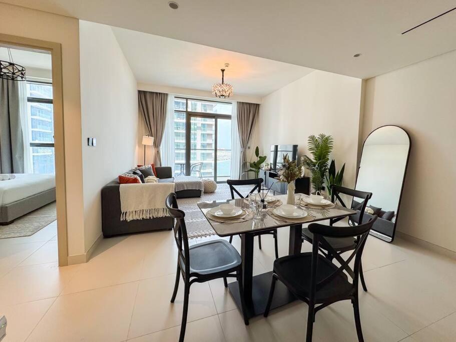 Exquisite 1br With Atlantis Views - Harbour Apartment